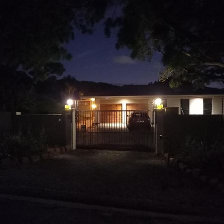 Somer House Guest Suites Somerset West Exterior foto