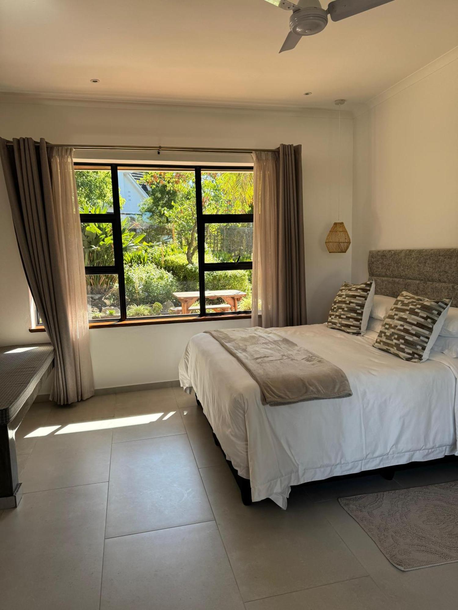 Somer House Guest Suites Somerset West Exterior foto